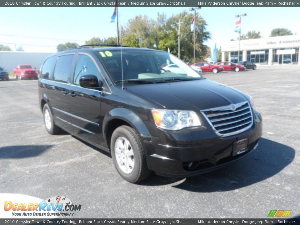 2010 Chrysler Town & Country Touring Brilliant Black Crystal Pearl / Medium Slate Gray/Light Shale Photo #1