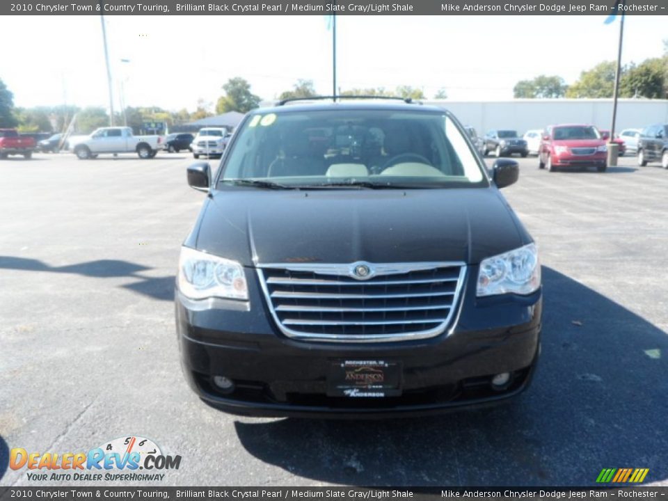 2010 Chrysler Town & Country Touring Brilliant Black Crystal Pearl / Medium Slate Gray/Light Shale Photo #6