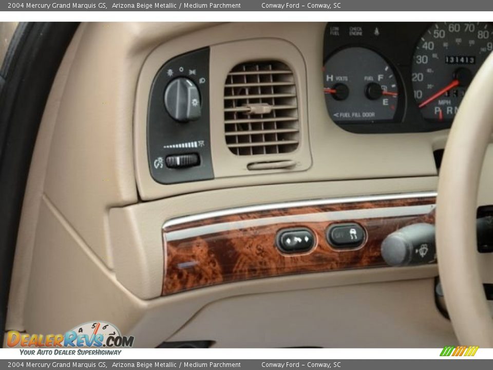 2004 Mercury Grand Marquis GS Arizona Beige Metallic / Medium Parchment Photo #21