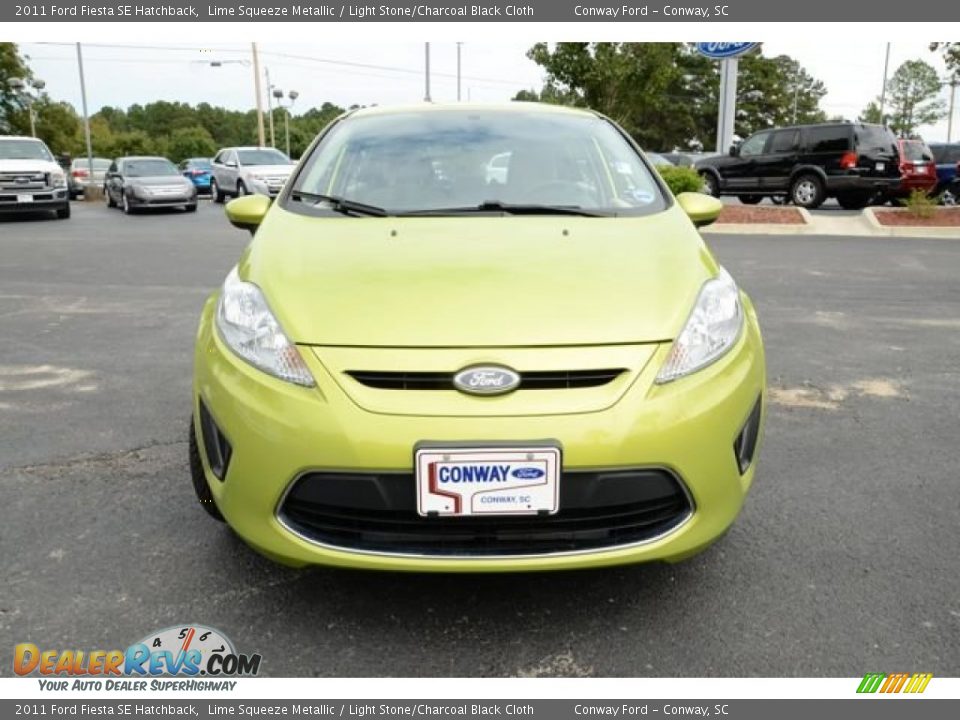 2011 Ford Fiesta SE Hatchback Lime Squeeze Metallic / Light Stone/Charcoal Black Cloth Photo #2