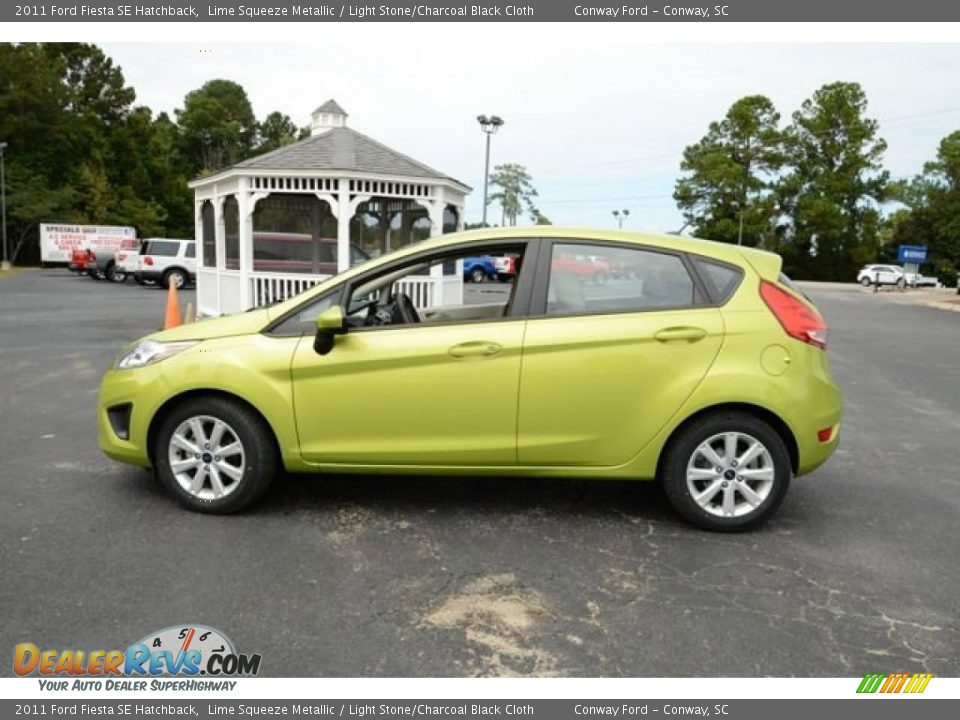 2011 Ford Fiesta SE Hatchback Lime Squeeze Metallic / Light Stone/Charcoal Black Cloth Photo #9