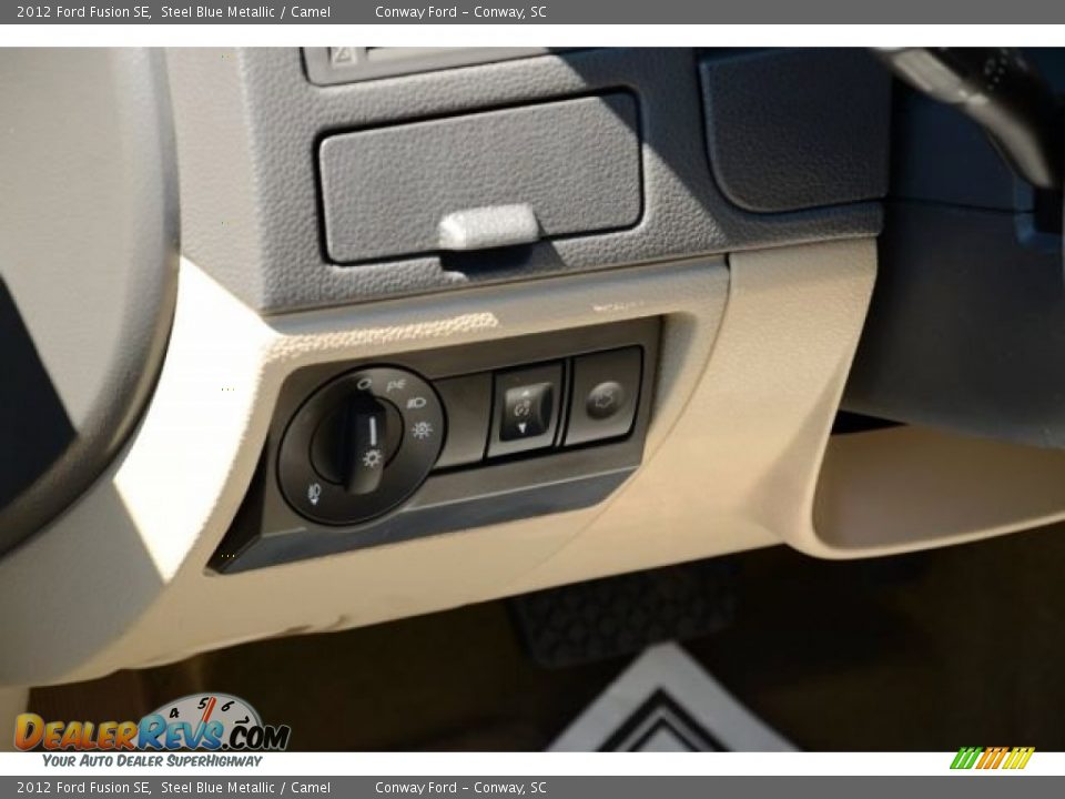 2012 Ford Fusion SE Steel Blue Metallic / Camel Photo #17