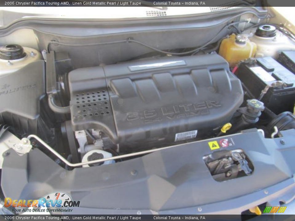 2006 Chrysler Pacifica Touring AWD Linen Gold Metallic Pearl / Light Taupe Photo #10