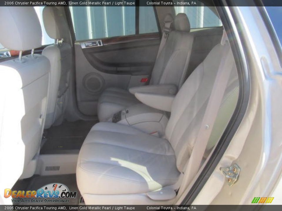 2006 Chrysler Pacifica Touring AWD Linen Gold Metallic Pearl / Light Taupe Photo #12