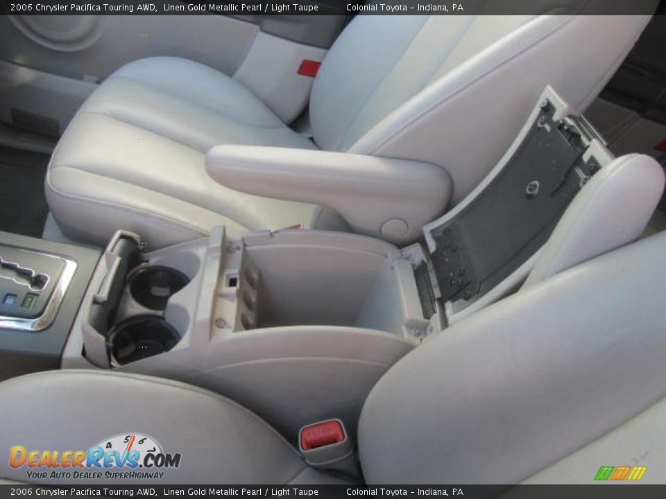 2006 Chrysler Pacifica Touring AWD Linen Gold Metallic Pearl / Light Taupe Photo #17