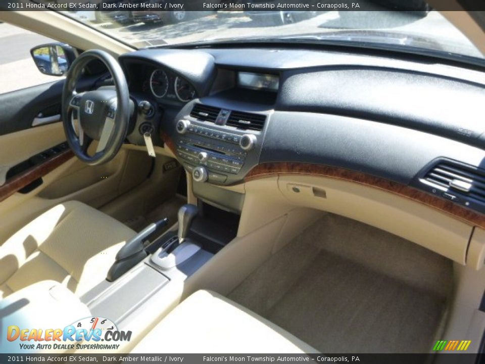 2011 Honda Accord EX Sedan Dark Amber Metallic / Ivory Photo #11