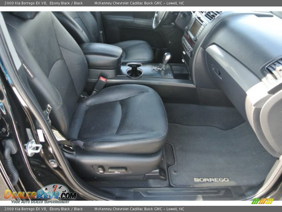 2009 Kia Borrego EX V8 Ebony Black / Black Photo #27