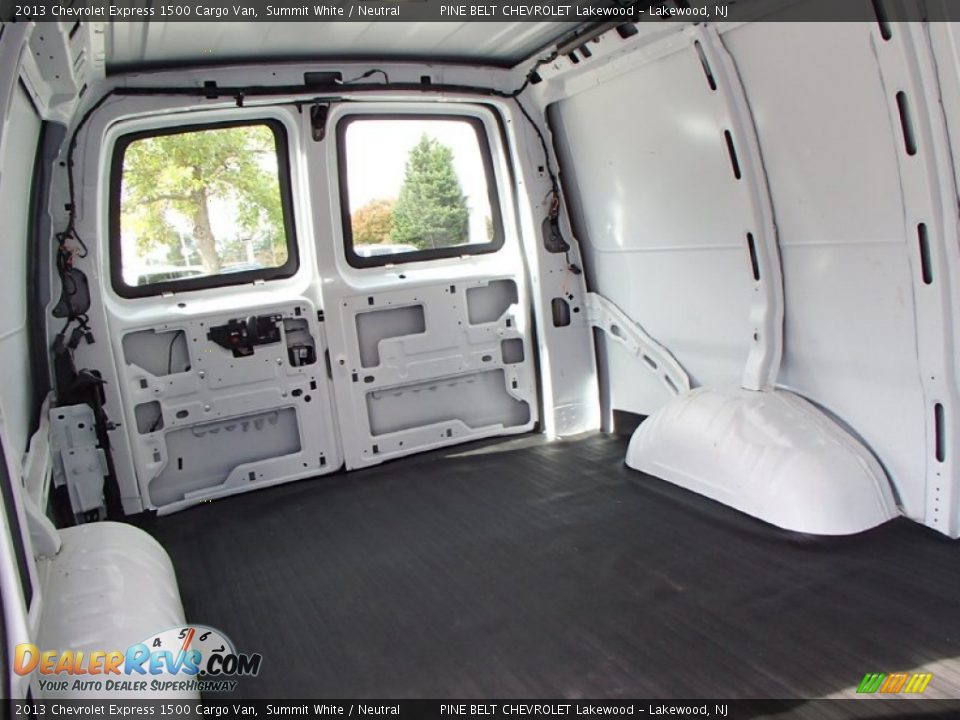 2013 Chevrolet Express 1500 Cargo Van Summit White / Neutral Photo #15