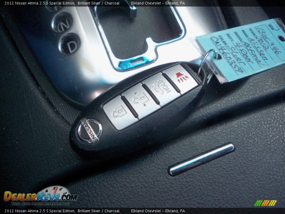 2012 Nissan Altima 2.5 S Special Edition Brilliant Silver / Charcoal Photo #28