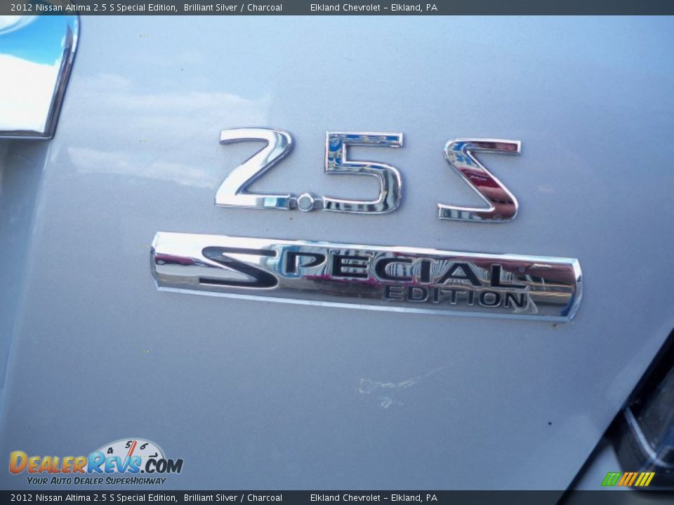 2012 Nissan Altima 2.5 S Special Edition Brilliant Silver / Charcoal Photo #30
