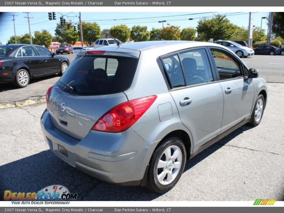 2007 Nissan Versa SL Magnetic Grey Metallic / Charcoal Photo #6