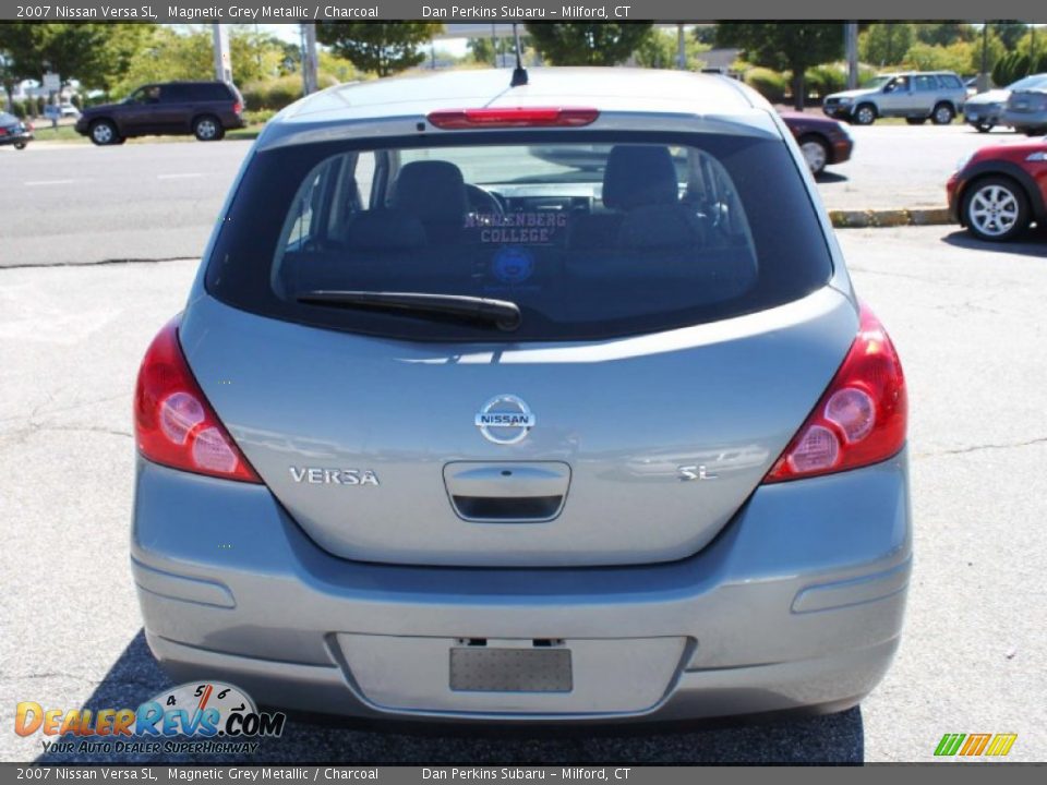 2007 Nissan Versa SL Magnetic Grey Metallic / Charcoal Photo #7