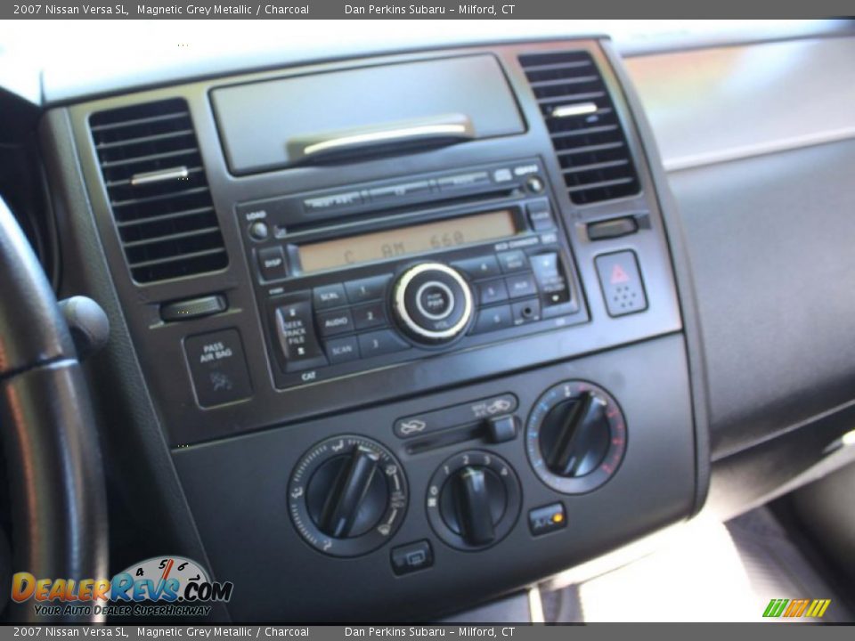 2007 Nissan Versa SL Magnetic Grey Metallic / Charcoal Photo #11