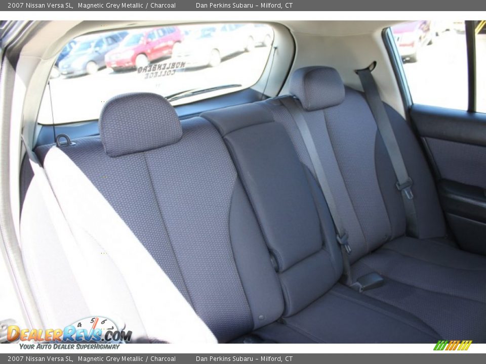 2007 Nissan Versa SL Magnetic Grey Metallic / Charcoal Photo #14