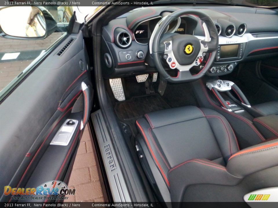 Nero Interior - 2013 Ferrari FF  Photo #11