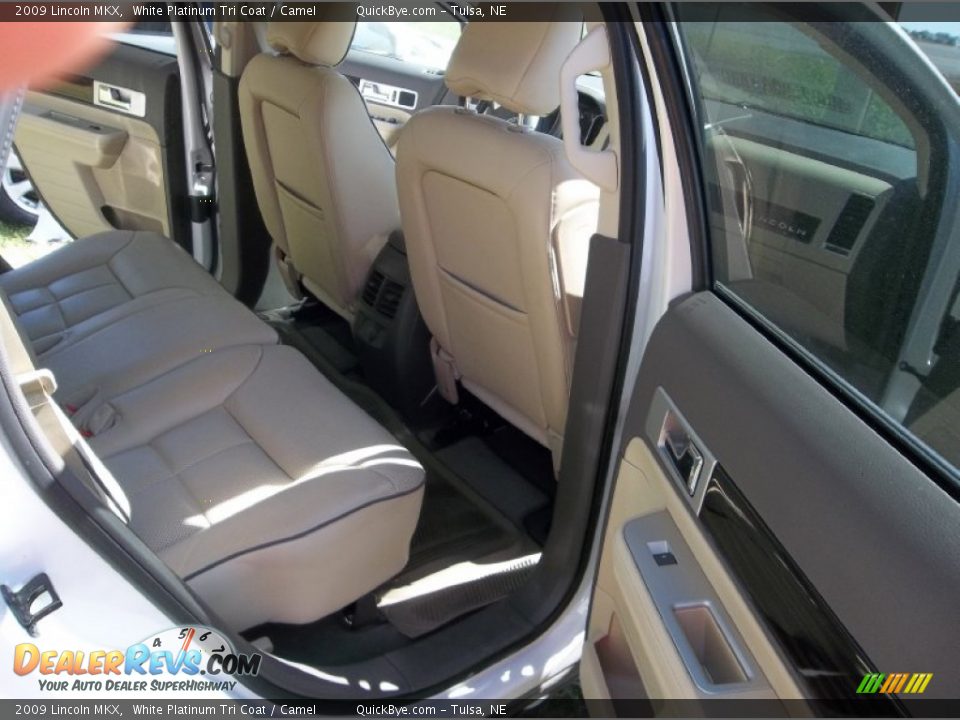 2009 Lincoln MKX White Platinum Tri Coat / Camel Photo #11