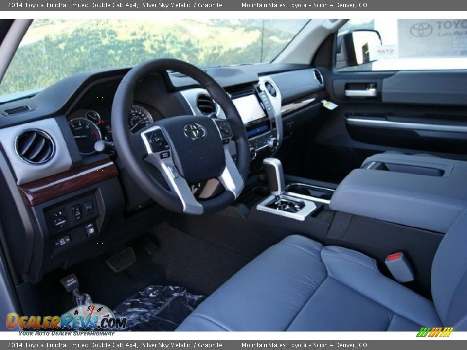 Graphite Interior 2014 Toyota Tundra Limited Double Cab 4x4 Photo 5