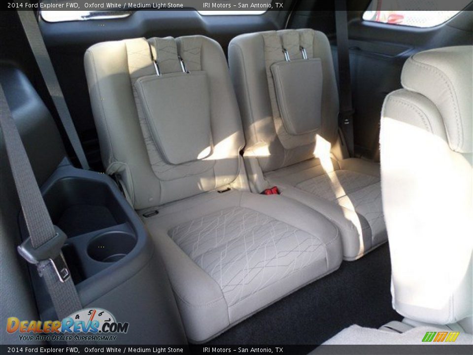 2014 Ford Explorer FWD Oxford White / Medium Light Stone Photo #13