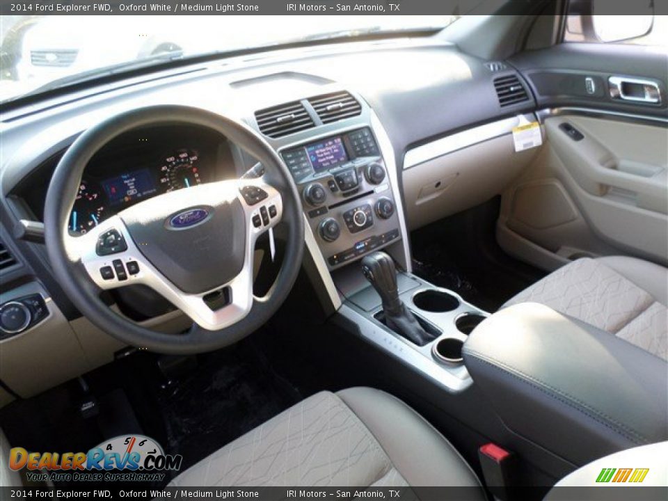 2014 Ford Explorer FWD Oxford White / Medium Light Stone Photo #15