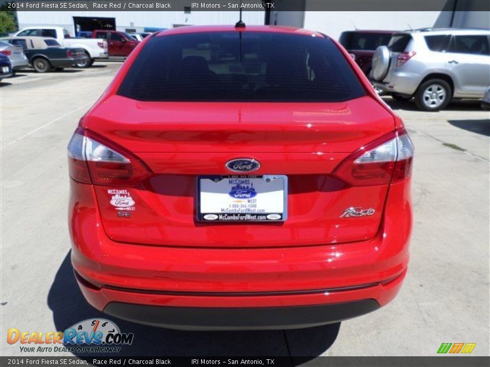 2014 Ford Fiesta SE Sedan Race Red / Charcoal Black Photo #4