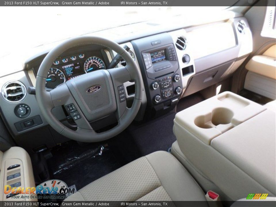 2013 Ford F150 XLT SuperCrew Green Gem Metallic / Adobe Photo #15