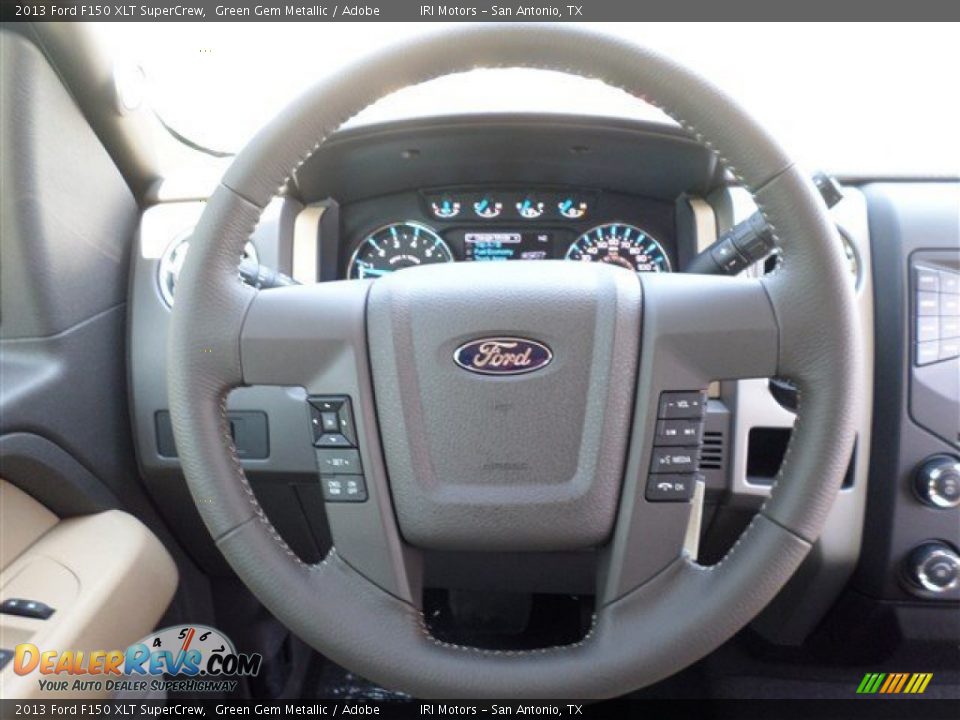 2013 Ford F150 XLT SuperCrew Green Gem Metallic / Adobe Photo #17
