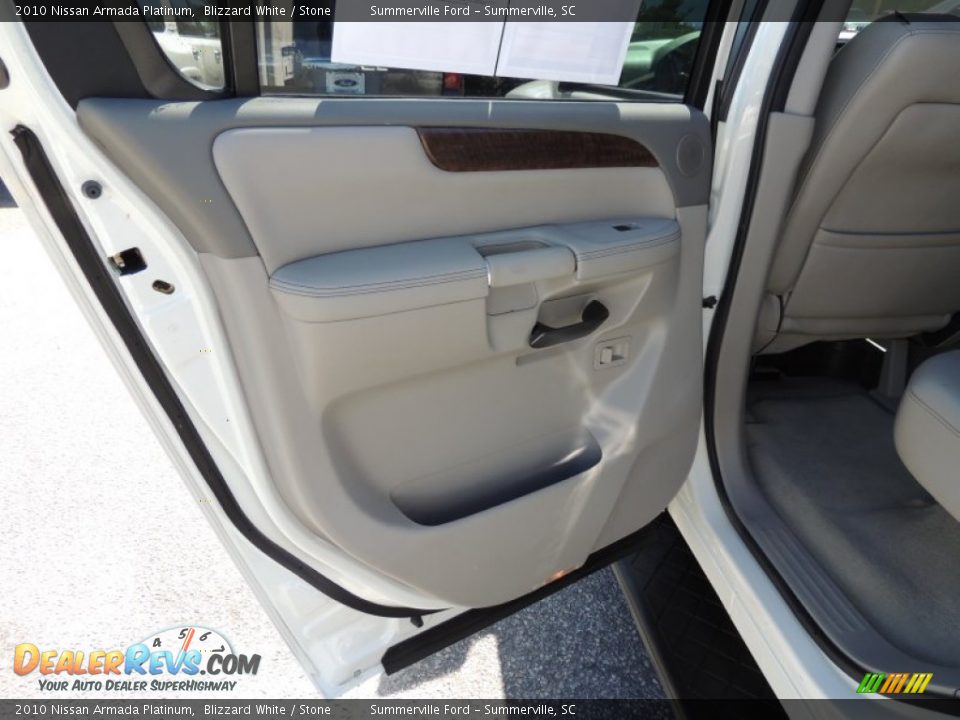2010 Nissan Armada Platinum Blizzard White / Stone Photo #9
