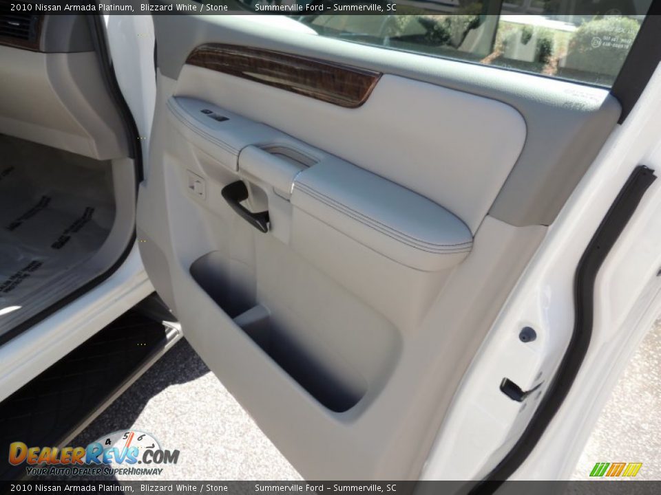 2010 Nissan Armada Platinum Blizzard White / Stone Photo #11