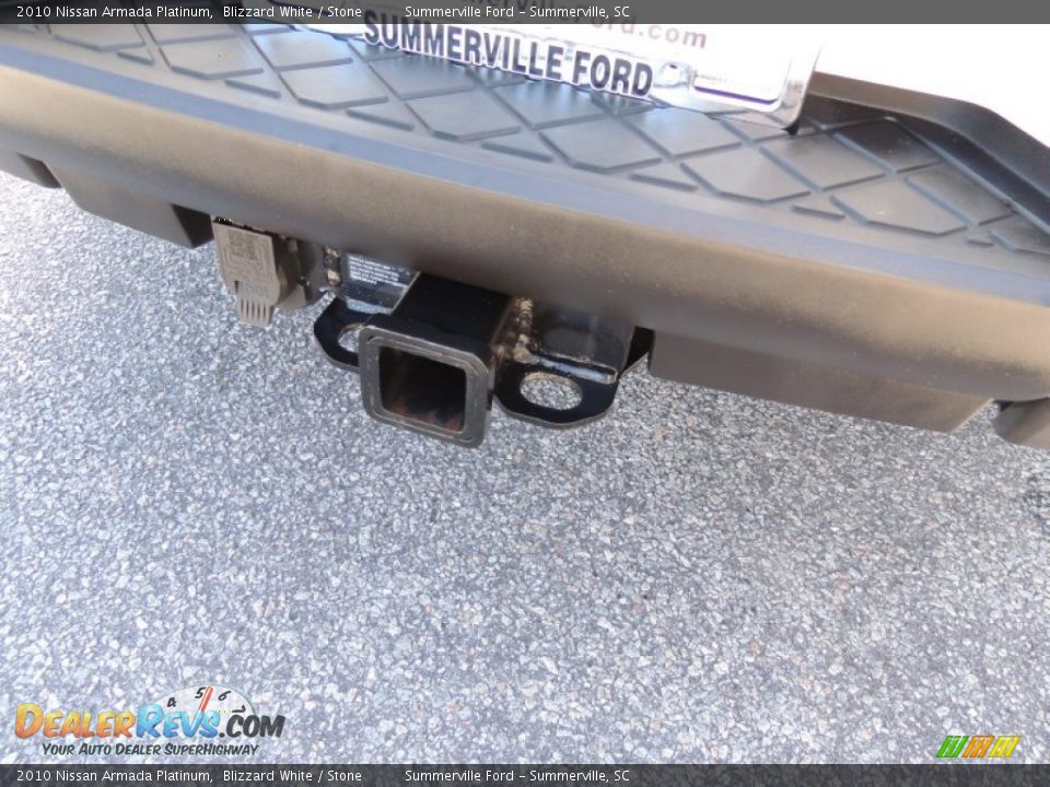 2010 Nissan Armada Platinum Blizzard White / Stone Photo #16