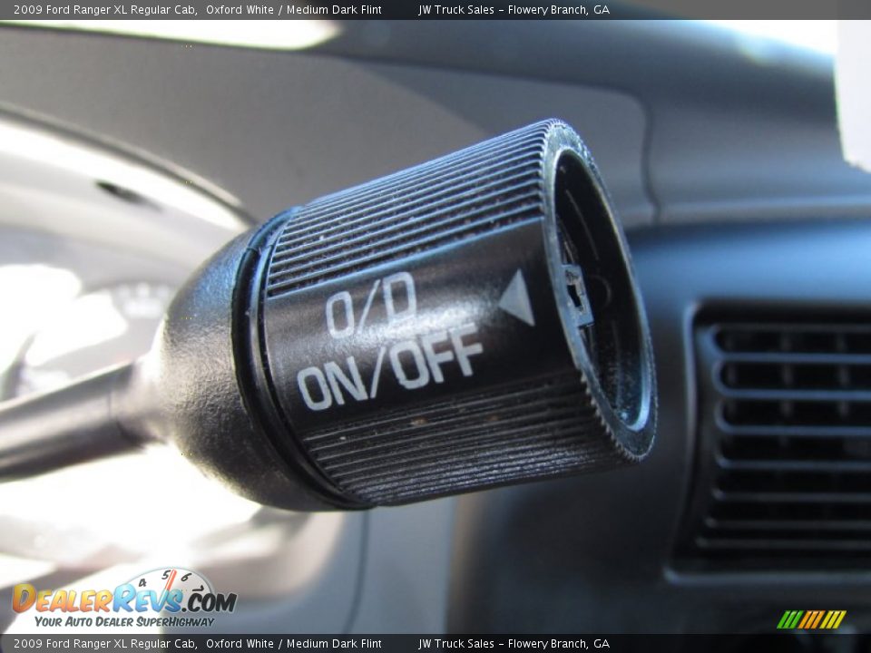 2009 Ford Ranger XL Regular Cab Oxford White / Medium Dark Flint Photo #21