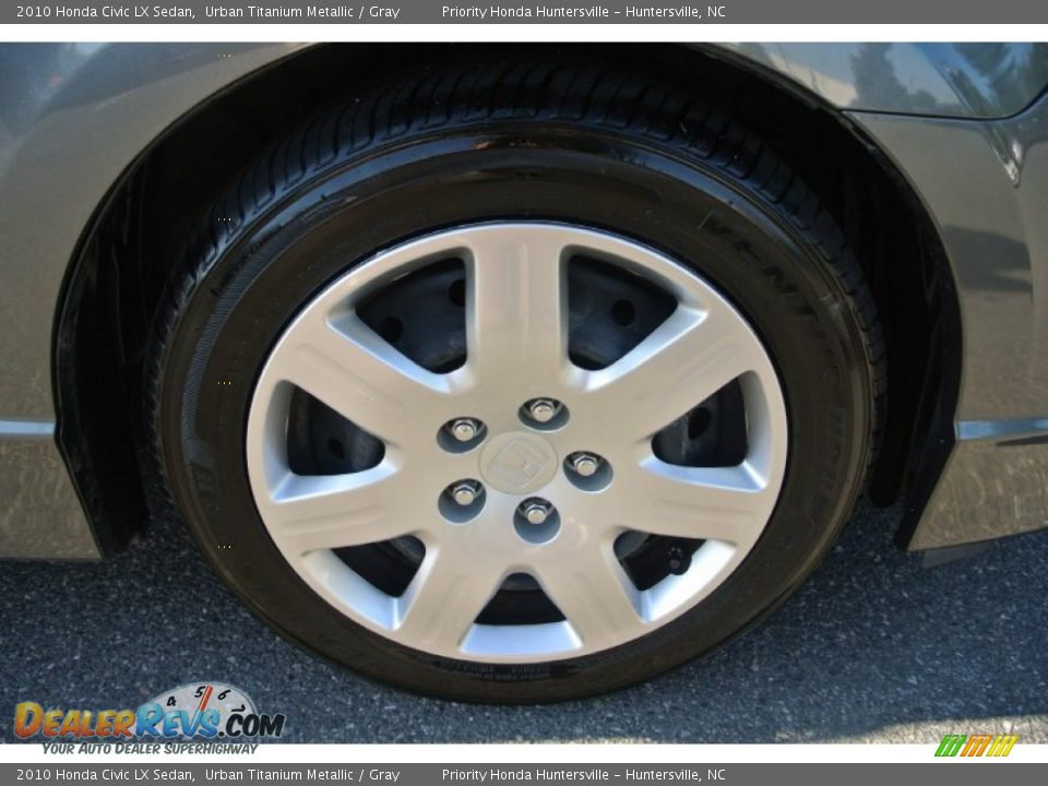 2010 Honda Civic LX Sedan Urban Titanium Metallic / Gray Photo #22