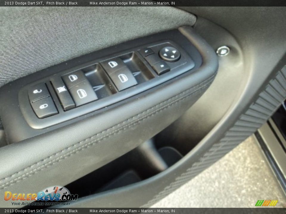 2013 Dodge Dart SXT Pitch Black / Black Photo #11