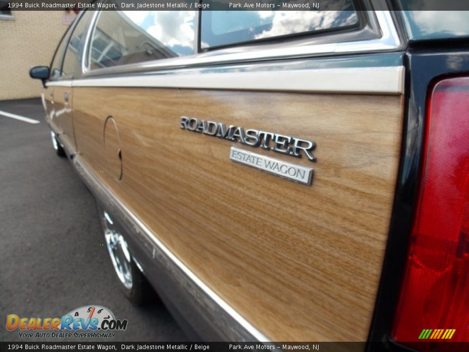 1994 Buick Roadmaster Estate Wagon Dark Jadestone Metallic / Beige Photo #10
