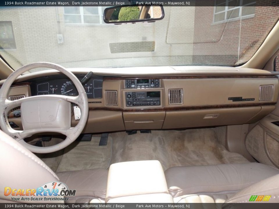 Dashboard of 1994 Buick Roadmaster Estate Wagon Photo #17