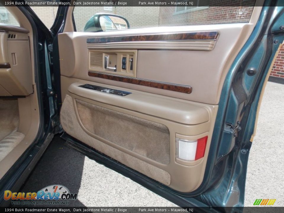 Door Panel of 1994 Buick Roadmaster Estate Wagon Photo #21