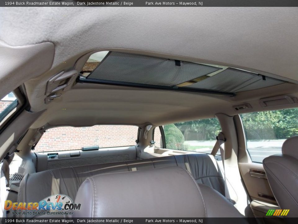 1994 Buick Roadmaster Estate Wagon Dark Jadestone Metallic / Beige Photo #26