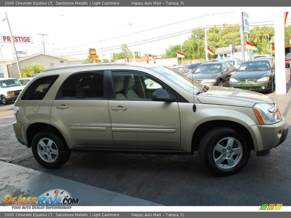 2005 Chevrolet Equinox LT Sandstone Metallic / Light Cashmere Photo #5