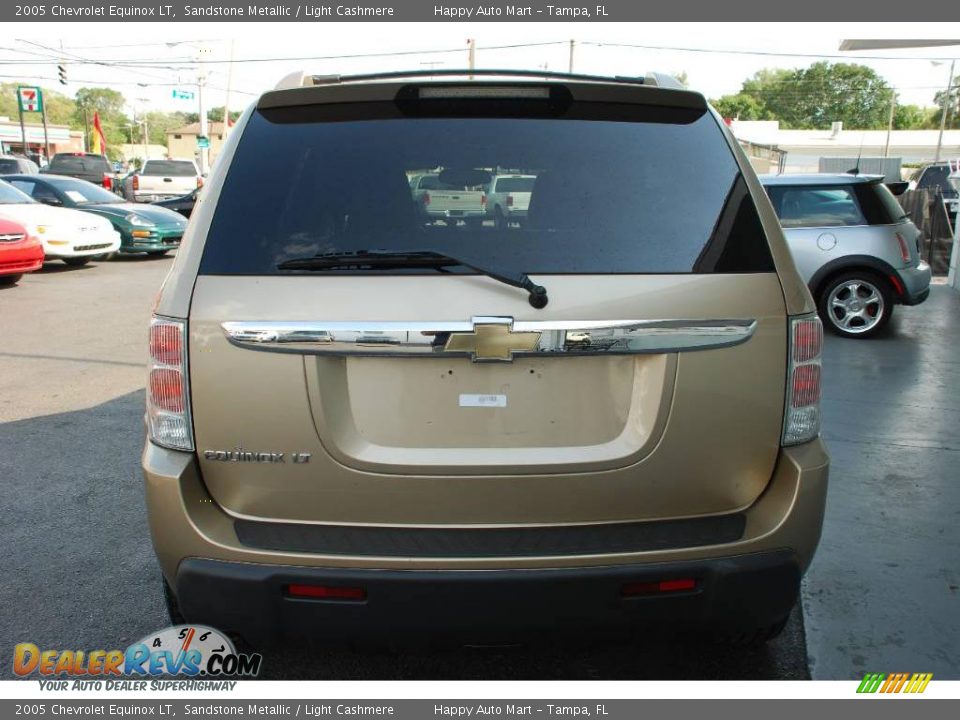 2005 Chevrolet Equinox LT Sandstone Metallic / Light Cashmere Photo #7