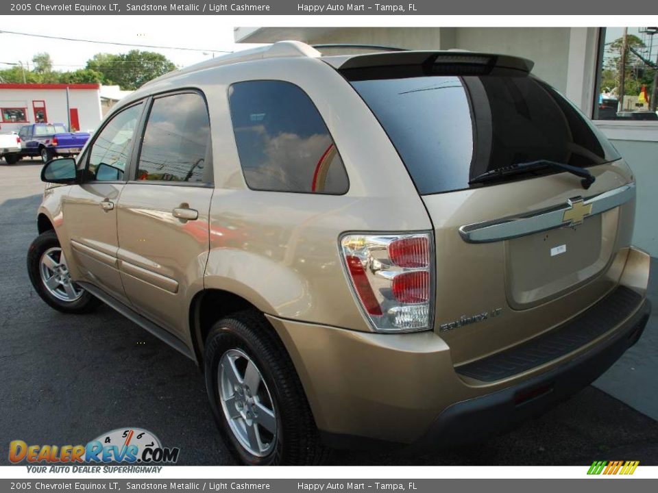 2005 Chevrolet Equinox LT Sandstone Metallic / Light Cashmere Photo #8