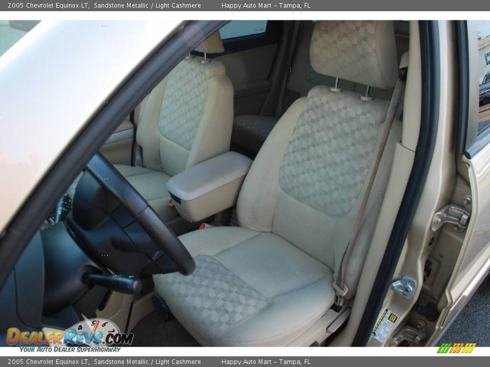 2005 Chevrolet Equinox LT Sandstone Metallic / Light Cashmere Photo #11