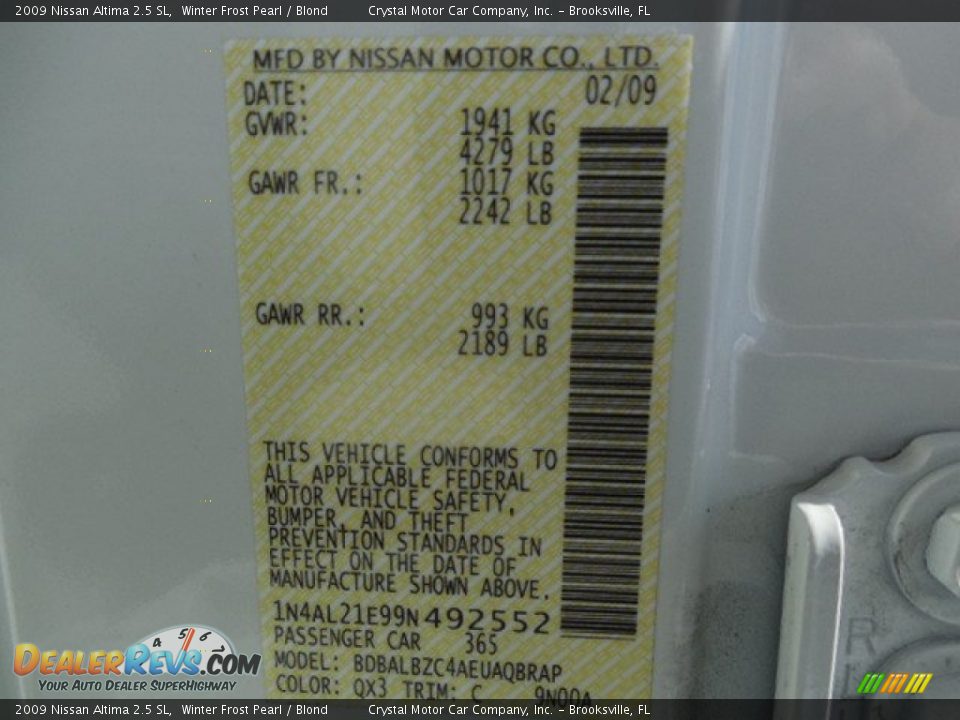 2009 Nissan Altima 2.5 SL Winter Frost Pearl / Blond Photo #23