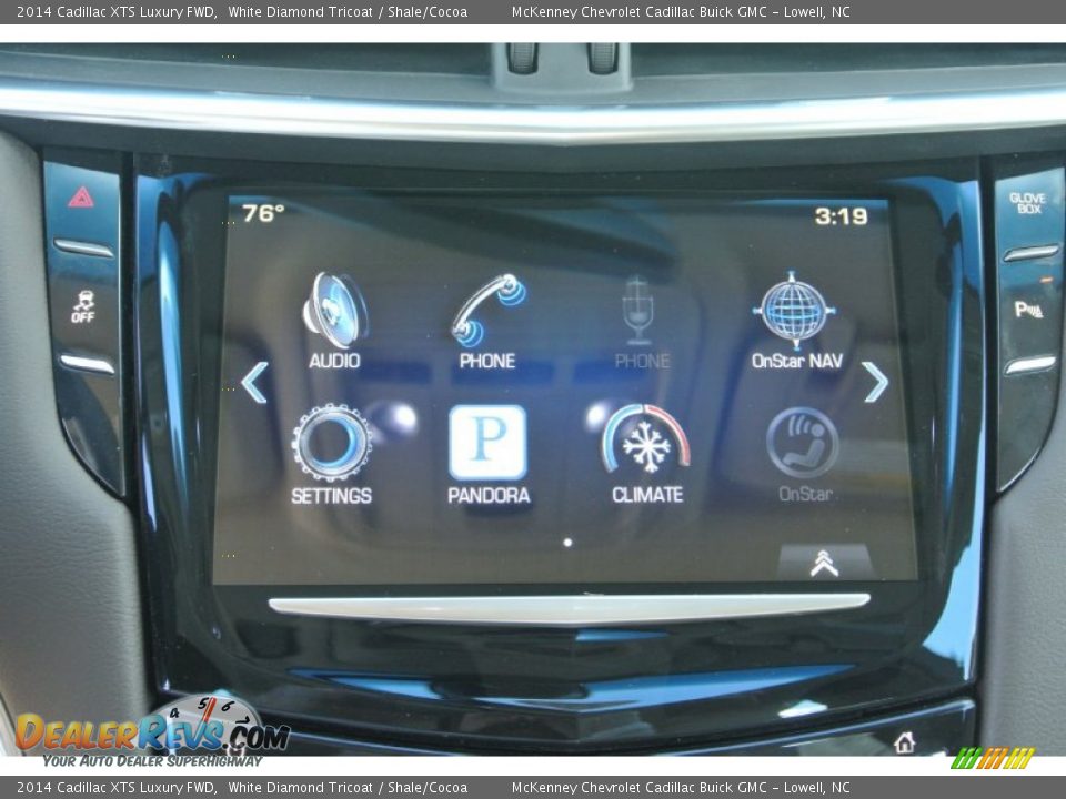 2014 Cadillac XTS Luxury FWD White Diamond Tricoat / Shale/Cocoa Photo #12