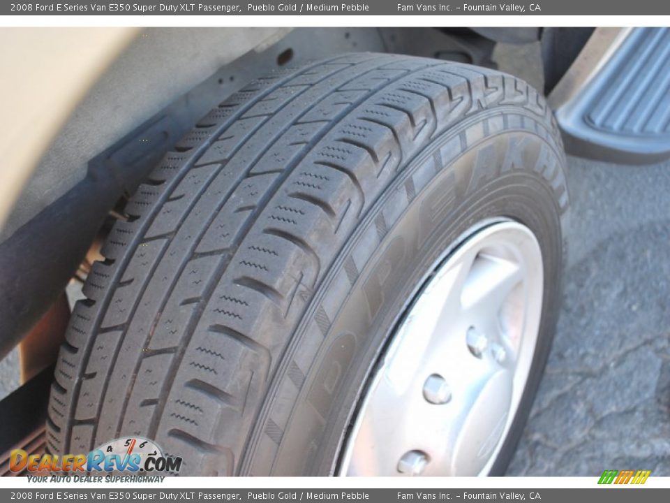 2008 Ford E Series Van E350 Super Duty XLT Passenger Pueblo Gold / Medium Pebble Photo #7