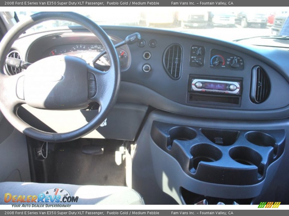 2008 Ford E Series Van E350 Super Duty XLT Passenger Pueblo Gold / Medium Pebble Photo #15