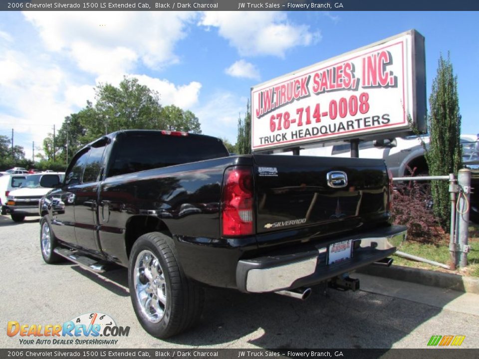 2006 Chevrolet Silverado 1500 LS Extended Cab Black / Dark Charcoal Photo #5