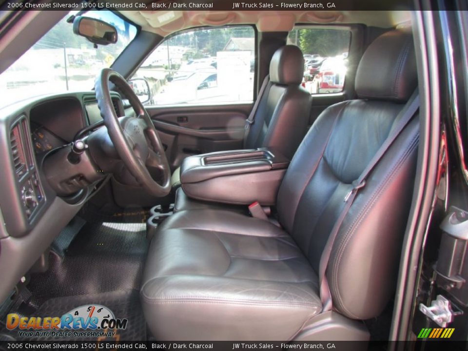 2006 Chevrolet Silverado 1500 LS Extended Cab Black / Dark Charcoal Photo #18