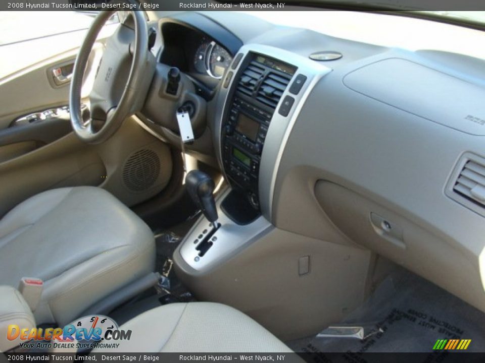 2008 Hyundai Tucson Limited Desert Sage / Beige Photo #24