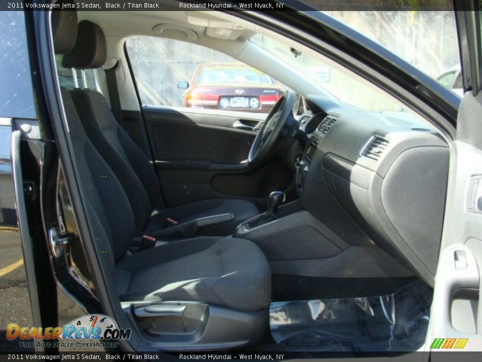 2011 Volkswagen Jetta S Sedan Black / Titan Black Photo #23