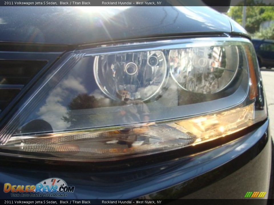 2011 Volkswagen Jetta S Sedan Black / Titan Black Photo #27