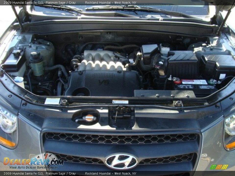2009 Hyundai Santa Fe GLS Platinum Sage / Gray Photo #28